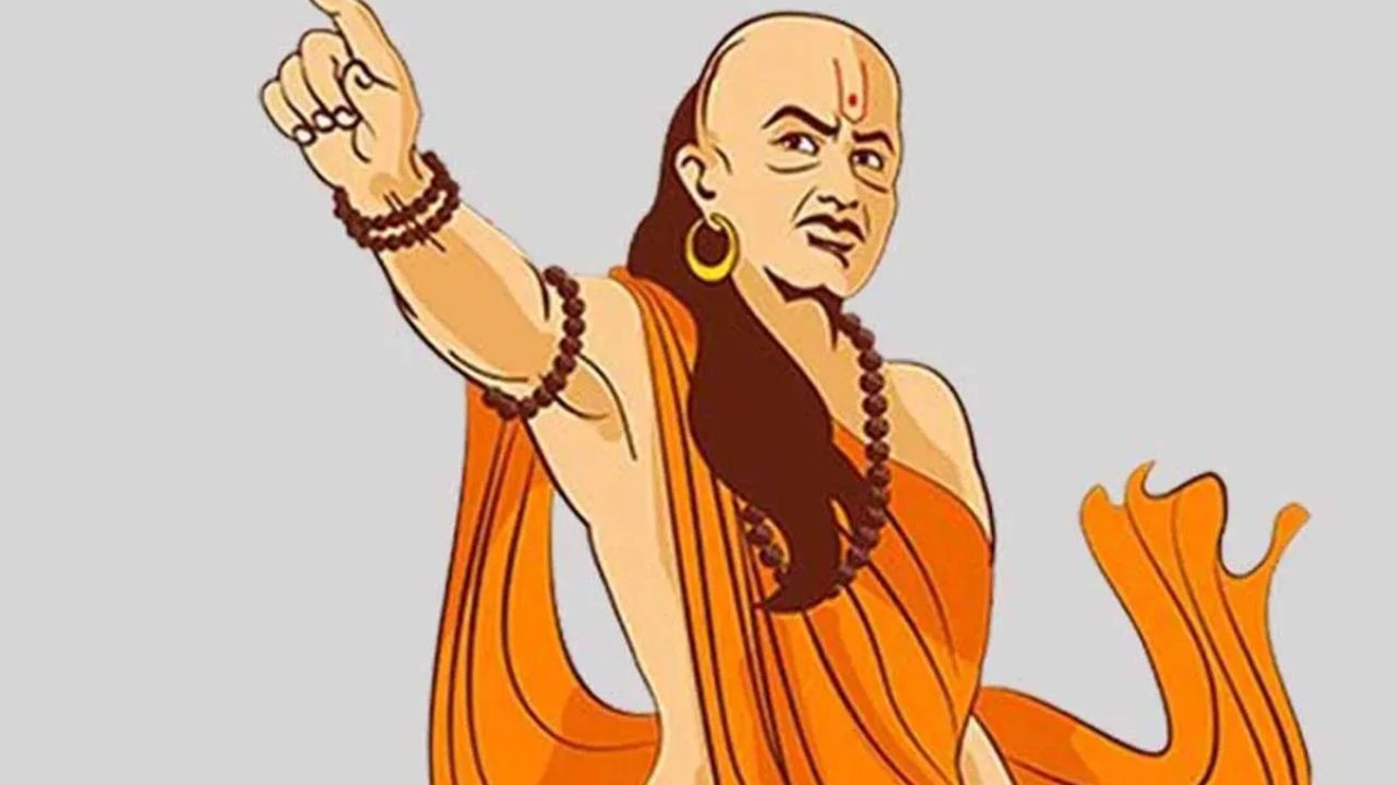 Chanakya Niti: ਇਹ ਚੀਜ਼ਾਂ ਹਨ ਇਨਸਾਨ ਦਾ ਸਭ ਤੋਂ ਵੱਡਾ ਹਥਿਆਰ, ਹਰ ਮੁਸ਼ਿਕਲ ਹੋ ਜਾਵੇਗੀ ਹੱਲ