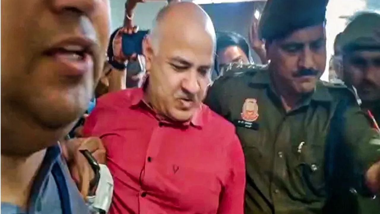 Delhi Excise Policy: ਹੇਠਲੀ ਅਦਾਲਤ ਤੋਂ ਜ਼ਮਾਨਤ ਪਟੀਸ਼ਨ ਖਾਰਜ ਹੋਣ ਤੋਂ ਬਾਅਦ ਸਿਸੋਦੀਆ ਨੂੰ ਦਿੱਲੀ HC ਤੋਂ ਵੀ ਨਹੀਂ ਮਿਲੀ ਰਾਹਤ Delhi Excise Policy: ਹੇਠਲੀ ਅਦਾਲਤ ਤੋਂ ਜ਼ਮਾਨਤ ਪਟੀਸ਼ਨ ਖਾਰਜ ਹੋਣ ਤੋਂ ਬਾਅਦ ਸਿਸੋਦੀਆ ਨੂੰ ਦਿੱਲੀ HC ਤੋਂ ਵੀ ਨਹੀਂ ਮਿਲੀ ਰਾਹਤ