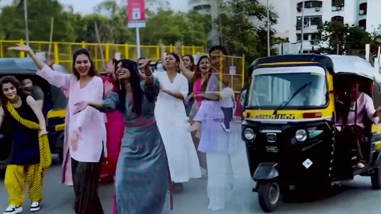 Sonam Bajwa: ਆਟੋ ਦੀ ਸਵਾਰੀ, ਫੈਂਸ ਦੇ ਨਾਲ ਮੁੰਬਈ ਦੀਆਂ ਸੜਕਾਂ ਤੇ ਧਮਾਕੇਦਾਰ ਡਾਂਸ, ਧਮਾਲ ਮਚਾਰ ਰਿਹਾ ਸੋਨਮ ਬਾਜਵਾ ਦਾ ਇਹ ਵੀਡੀਓ
