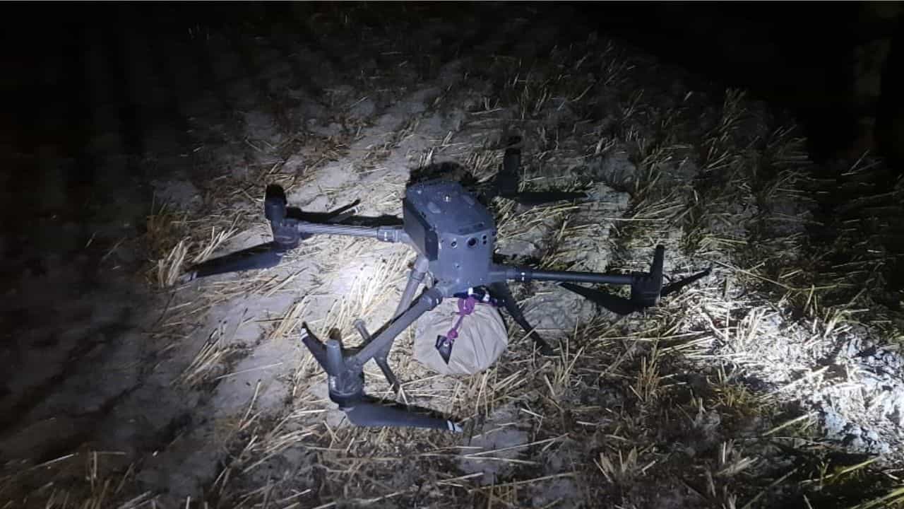 Movement of Pakistan: ਬਾਰਡਰ ਤੇ  BSF ਨੇ ਮੁੜ ਮਾਰ ਮੁਕਾਇਆ ਪਾਕਿਸਤਾਨੀ ਡਰੋਨ, ਕਰੋੜਾਂ ਦੀ  ਹੈਰੋਇਨ ਵੀ ਬਰਾਮਦ