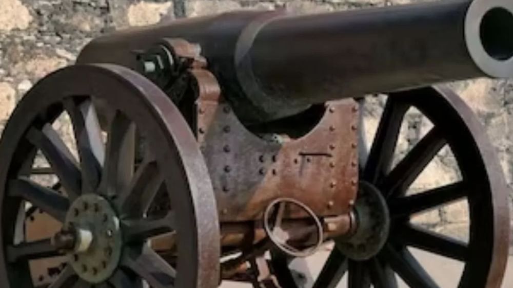 Punjab: ਪੁਲਿਸ ਸੁਰੱਖਿਆ ‘ਚ 3 ਕੁਇੰਟਲ ਵਜਨੀ ਪੀਤਲ ਦੀ ਇਤਿਹਾਸਿਕ ਤੋਪ ਚੋਰੀ ਹੋਣ ਨਾਲ ਹੜਕੰਪ, ਕੇਸ ਦਰਜ Punjab: ਪੁਲਿਸ ਸੁਰੱਖਿਆ ‘ਚ 3 ਕੁਇੰਟਲ ਵਜਨੀ ਪੀਤਲ ਦੀ ਇਤਿਹਾਸਿਕ ਤੋਪ ਚੋਰੀ ਹੋਣ ਨਾਲ ਹੜਕੰਪ, ਕੇਸ ਦਰਜ