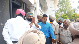 EX MLA on Police Remand: ਪੰਜ ਦਿਨਾਂ ਦੀ ਪੁਲਿਸ ਰਿਮਾਂਡ ‘ਤੇ ਸਾਬਕਾ ਕਾਂਗਰਸੀ ਵਿਧਾਇਕ ਕਿੱਕੀ ਢਿੱਲੋਂ, ਆਮਦਨ ਤੋਂ ਵੱਧ ਮਾਮਲੇ ‘ਚ ਹੋਈ ਕੱਲ ਹੋਈ ਸੀ ਗ੍ਰਿਫ਼ਤਾਰੀ