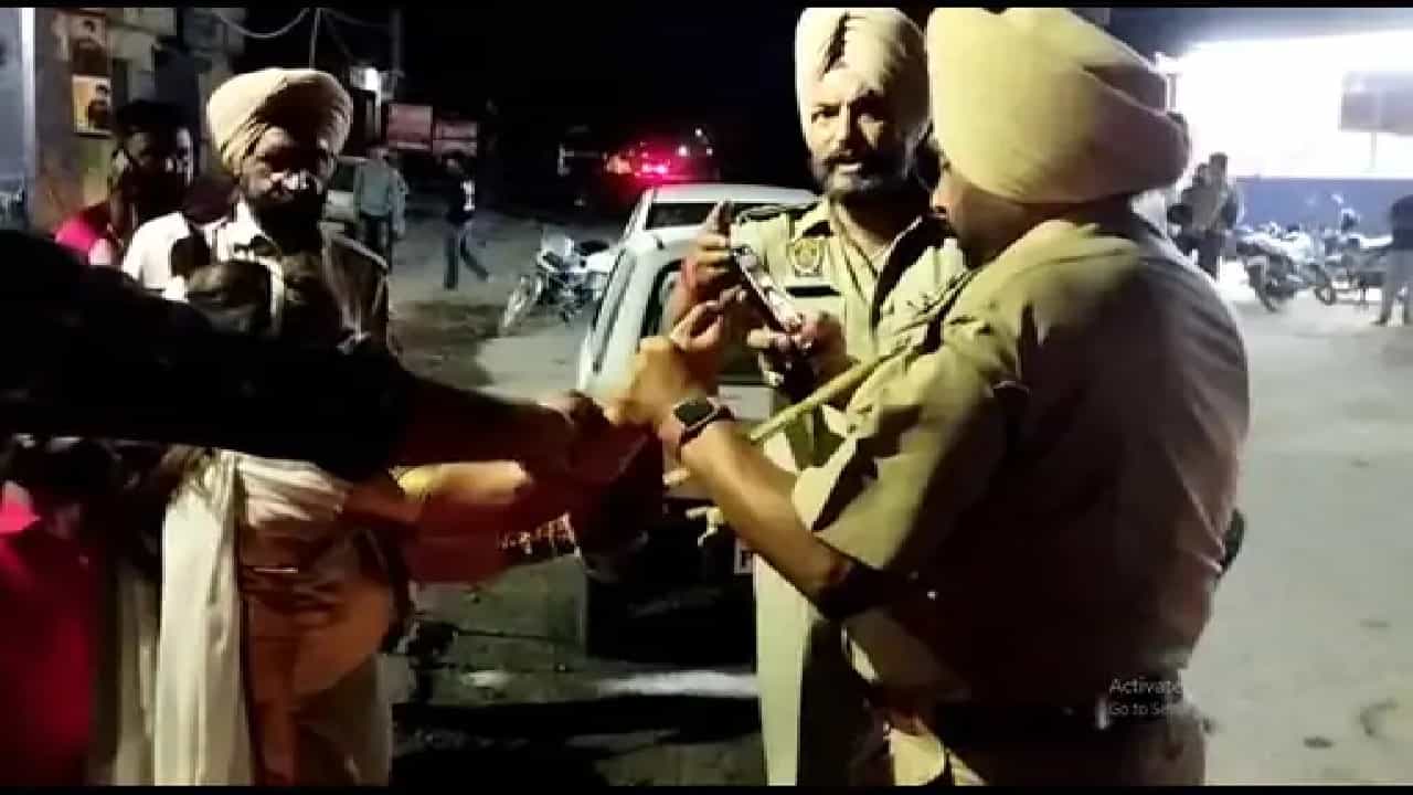 Ludhianaਚ ਮਹਿਲਾ ਨਾਲ ਬਦਸਲੂਕੀ ਕਰਨ ਵਾਲਾ ਚੌਕੀ ਇੰਚਾਰਜ਼ ਸਸਪੈਂਡ, ਏਸੀਪੀ ਨੇ ਕੀਤੀ ਕਾਰਵਾਈ