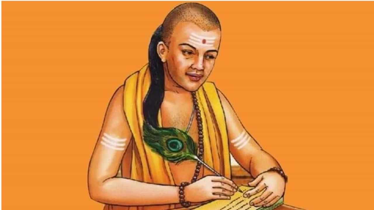 Chanakya Niti: ਇਨ੍ਹਾਂ ਆਦਤਾਂ ਕਾਰਨ ਕਮਾਇਆ ਪੈਸਾ ਨਹੀਂ ਰਹਿੰਦਾ, ਬਣੀ ਰਹਿੰਦੀ ਹੈ ਆਰਥਿਕ ਸਮੱਸਿਆ
