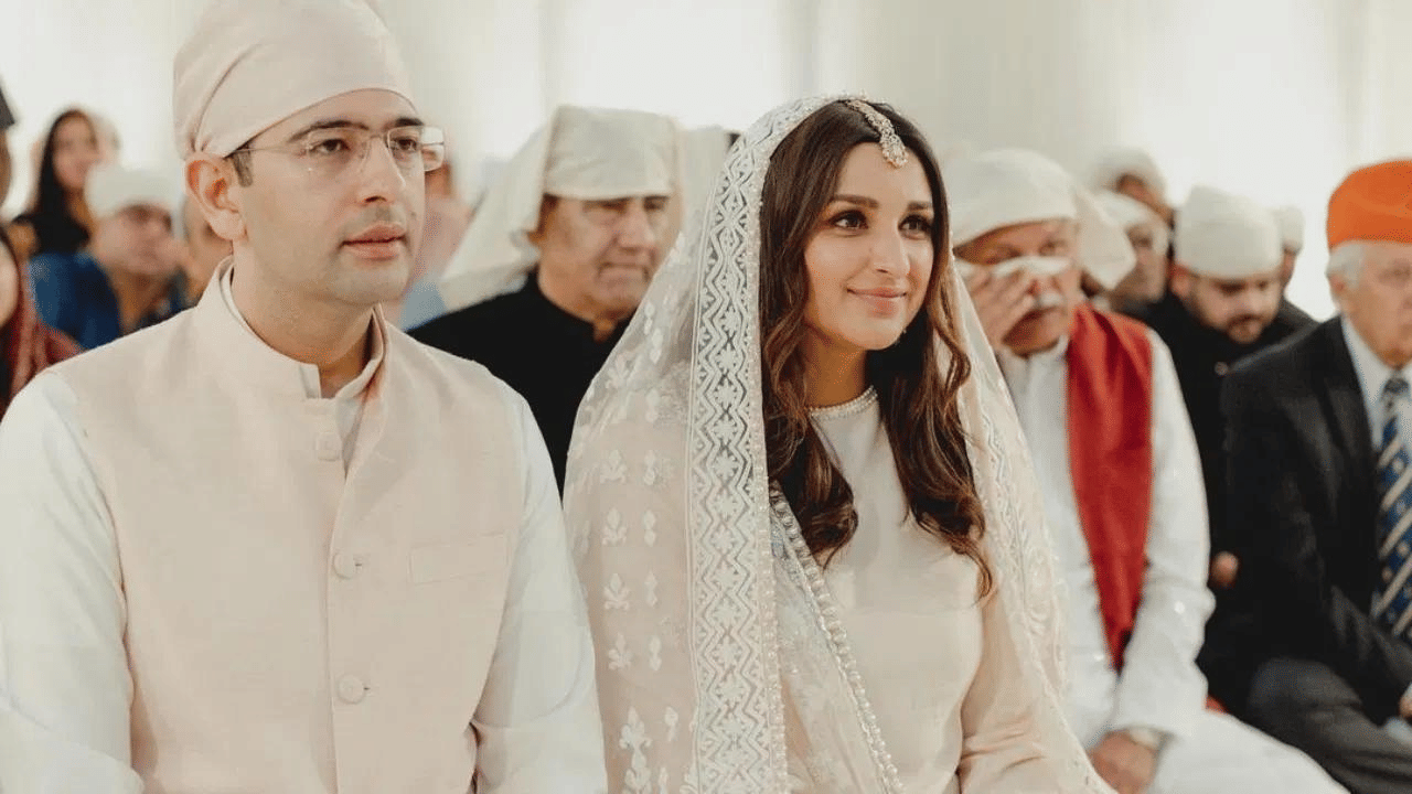 ਬ੍ਰੇਕਫਾਸਟ ਦੌਰਾਨ ਪਰਿਣੀਤੀ ਨੇ ਕੀਤਾ ਸੀ ਰਾਘਵ ਚੱਢਾ ਨੂੰ ਹਮਸਫ਼ਰ ਬਣਾਉਣ ਦਾ ਫੈਸਲਾ, ਹੋਣ ਵਾਲੇ ਪਤੀ ਦੀ ਤਾਰੀਫ ਚ ਕਹੀਆਂ ਇਹ ਗੱਲਾਂ