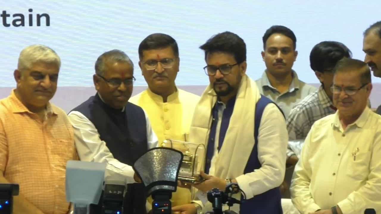 Pakistani Drone ਗਤੀਵਿਧੀਆਂ ਤੇ ਕੇਂਦਰੀ ਮੰਤਰੀ ਅਨੁਰਾਗ ਠਾਕੁਰ ਦਾ ਬਿਆਨ, ਕੇਂਦਰ ਸੂਬਿਆਂ ਨਾਲ ਤਾਲਮੇਲ ਕਰ ਚੁੱਕ ਰਿਹਾ ਠੋਸ ਕਦਮ