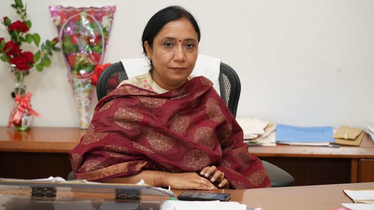 2 ਜਾਅਲੀ ਅਨੁਸੂਚਿਤ ਜਾਤੀ ਸਰਟੀਫਿਕੇਟ ਰੱਦ, ਡਾ: ਬਲਜੀਤ ਕੌਰ ਦਾ ਸਖਤ ਕਾਰਵਾਈ ਦਾ ਆਦੇਸ਼