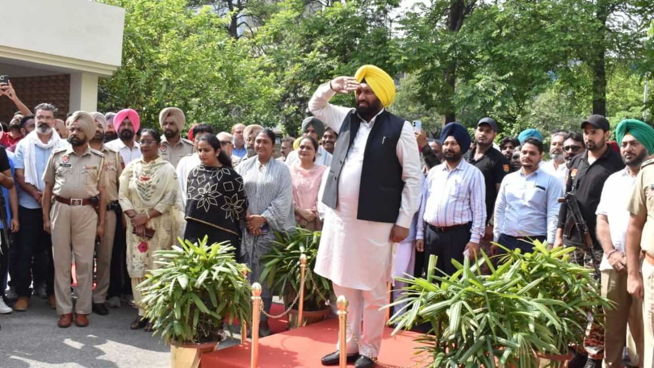 Minister Welcome: ਕੈਬਨਿਟ ਮੰਤਰੀ ਦਾ ਅਹੁਦਾ ਸੰਭਾਲਣ ਤੋਂ ਬਾਅਦ ਜਲੰਧਰ ਪਹੁੰਚੇ ਬਲਕਾਰ ਸਿੰਘ ਦਾ ਸ਼ਾਨਦਾਰ ਸਵਾਗਤ