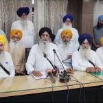 ‘Holy Scripture’ ਸ਼ਬਦ ‘ਤੇ SGPC ਦਾ ਇਤਰਾਜ਼, ਪ੍ਰਧਾਨ ਧਾਮੀ ਬੋਲੇ- ਸ੍ਰੀ ਗੁਰੂ ਗ੍ਰੰਥ ਸਾਹਿਬ ਹਨ ਜੀਵਤ ਗੁਰੂ ‘Holy Scripture’ ਸ਼ਬਦ ‘ਤੇ SGPC ਦਾ ਇਤਰਾਜ਼, ਪ੍ਰਧਾਨ ਧਾਮੀ ਬੋਲੇ- ਸ੍ਰੀ ਗੁਰੂ ਗ੍ਰੰਥ ਸਾਹਿਬ ਹਨ ਜੀਵਤ ਗੁਰੂ