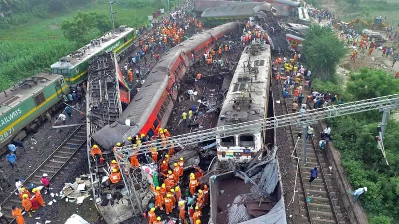 Balasore Train Tragedy: ਕੀ ਕਵਚ ਸਿਸਟਮ ਨਾਲ ਟਾਲਿਆ ਜਾ ਸਕਦਾ ਸੀ ਬਾਲਾਸੋਰ ਰੇਲ ਹਾਦਸਾ, ਜਾਣੋ ਇਹ ਕਿਵੇਂ ਕਰਦਾ ਹੈ ਕੰਮ?