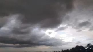Punjab Weather Alert: ਪੰਜਾਬ ‘ਚ ਅੱਜ ਮੀਂਹ ਦਾ ਯੈਲੋ ਅਲਰਟ; ਮਾਝੇ ‘ਚ ਸਵੇਰੇ ਬਰਸੇ ਬੱਦਲ, ਮਾਲਵੇ ‘ਚ ਵੀ ਮੀਂਹ ਦਾ ਅਲਰਟ