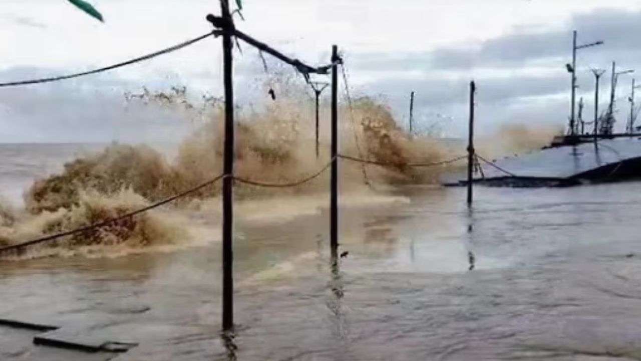 Cyclone Biparjoy ਅਗਲੇ 12 ਘੰਟਿਆਂ ‘ਚ ਹੋਵੇਗਾ ਖਤਰਨਾਕ, ਪੰਜਾਬ ‘ਚ ਵੀ ਅਲਰਟ, ਗੁਜਰਾਤ ਅਤੇ ਰਾਜਸਥਾਨ ‘ਚ ਮਚਾ ਰਿਹਾ ਤਬਾਹੀ