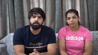 Wrestlers Protest: ਧਮਕੀ ਦੇ ਕੇ ਬਦਲਿਆ ਨਬਾਲਿਗ ਦਾ ਬਿਆਨ, ਲੋਕ ਜਾਣਦੇ ਹਨ ਬ੍ਰਿਜ ਭੂਸ਼ਣ ਦੀਆਂ ਹਰਕਤਾਂ-ਸਾਕਸ਼ੀ ਮਲਿਕ Wrestlers Protest: ਧਮਕੀ ਦੇ ਕੇ ਬਦਲਿਆ ਨਬਾਲਿਗ ਦਾ ਬਿਆਨ, ਲੋਕ ਜਾਣਦੇ ਹਨ ਬ੍ਰਿਜ ਭੂਸ਼ਣ ਦੀਆਂ ਹਰਕਤਾਂ-ਸਾਕਸ਼ੀ ਮਲਿਕ
