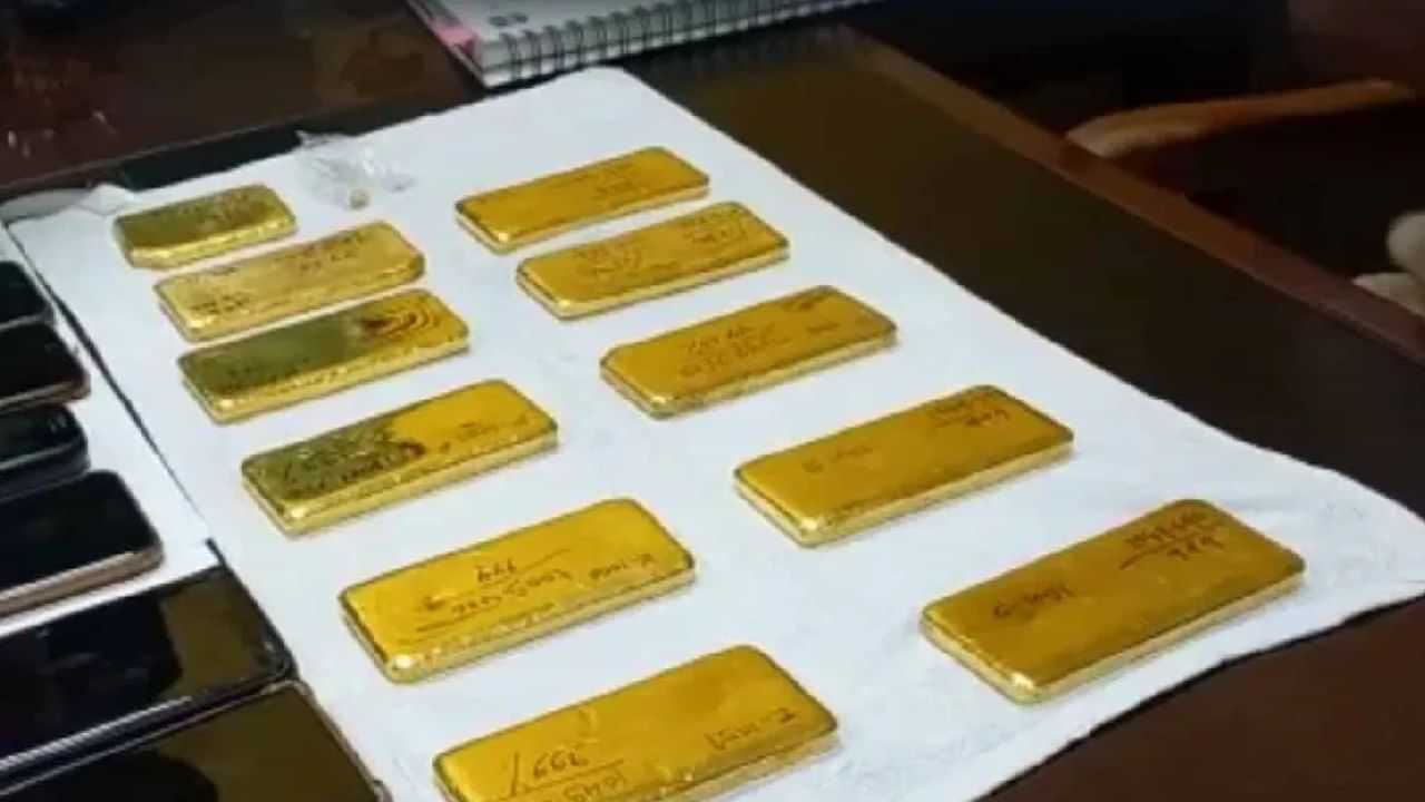 Gold Smuggling: ਅੰਮ੍ਰਿਤਸਰ ਏਅਰਪੋਰਟ ਤੋਂ ਕਸਟਮ ਵਿਭਾਗ ਨੇ ਫੜ੍ਹਿਆ 47 ਲੱਖ ਦਾ ਸੋਨਾ, ਤਸਕਰ ਨੇ ਤਿੰਨ ਸੋਨੇ ਦੇ ਕੈਪਸੂਲ ਪ੍ਰਾਈਵੇਟ ਪਾਰਟ ਚ ਲੁਕਾਏ ਸਨ