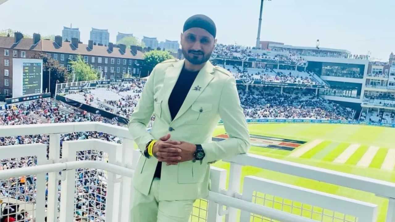 Harbhajan Singh: ਧੋਨੀ ਦੇ ਫੈਨ ਤੇ ਗੁੱਸੇ ਹੋਣਾ ਪਿਆ ਹਰਭਜਨ ਸਿੰਘ ਨੂੰ ਮਹਿੰਗਾ, WTC Final ਚ ਭਾਰਤ ਦੀ ਕਰਾਰੀ ਹਾਰ ਤੋਂ ਬਾਅਦ ਬਵਾਲ !