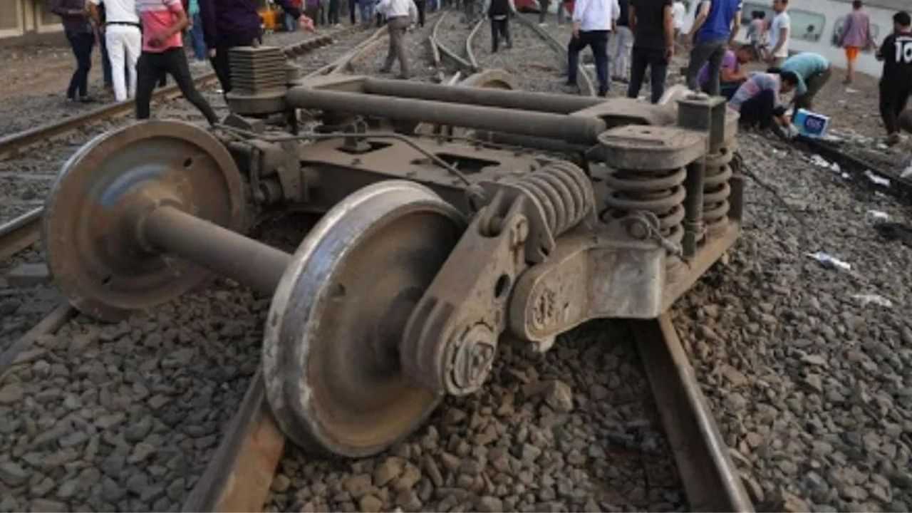 Odisha Train Accident: ਓਡੀਸ਼ਾ ਵਿੱਚ ਇੱਕ ਹੋਰ ਰੇਲ ਹਾਦਸਾ, ਬਾਰਗੜ੍ਹ ਵਿੱਚ ਪਟੜੀ ਤੋਂ ਉਤਰੇ ਪ੍ਰਾਈਵੇਟ ਮਾਲਗੱਡੀ ਦੇ 5 ਡੱਬੇ