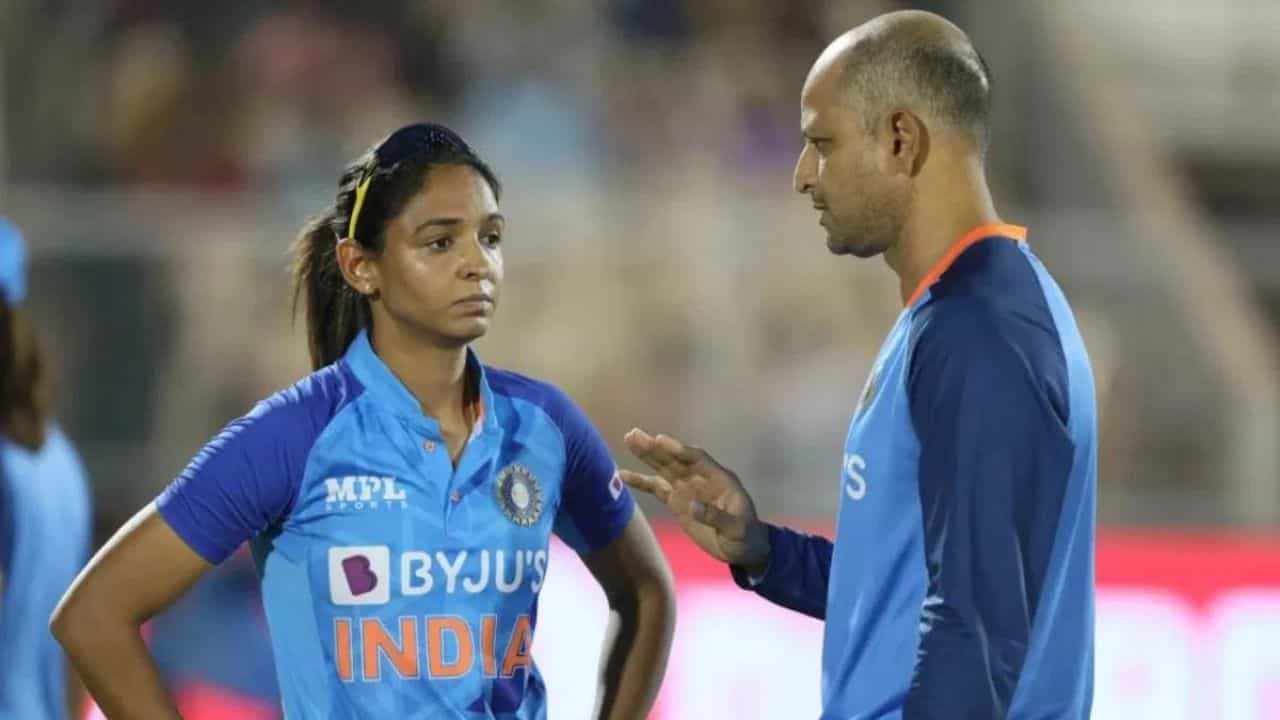 ਹਰਮਨਪ੍ਰੀਤ ਕੌਰ ਤੇ ਹੋਣ ਵਾਲੀ ਹੈ ਵੱਡੀ ਕਾਰਵਾਈ? ਬੀਸੀਸੀਆਈ ਮੁਖੀ ਅਤੇ ਵੀਵੀਐਸ ਲਕਸ਼ਮਣ ਕਰਣਗੇ ਪੁੱਛਗਿੱਛ