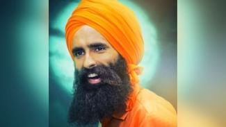 ਗੱਡੀ ‘ਚ ਬੈਠੇ ਲੁਟੇਰੇ, ਪਰ ਸਿੰਗਰ ਕੰਵਰ ਗਰੇਵਾਲ ਨੂੰ ਵੇਖ ਕੇ ਬੋਲੇ – ਲਾ ਦਿਓ ਥੱਲੇ, ਅੱਗੇ ਕੀ ਹੋਇਆ, ਵੇਖੋ ਵੀਡੀਓ ਗੱਡੀ ‘ਚ ਬੈਠੇ ਲੁਟੇਰੇ, ਪਰ ਸਿੰਗਰ ਕੰਵਰ ਗਰੇਵਾਲ ਨੂੰ ਵੇਖ ਕੇ ਬੋਲੇ – ਲਾ ਦਿਓ ਥੱਲੇ, ਅੱਗੇ ਕੀ ਹੋਇਆ, ਵੇਖੋ ਵੀਡੀਓ