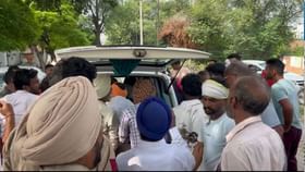 ਜਹਿਰੀਲੀ ਗੈਸ ਚੜ੍ਹਣ ਨਾਲ ਇੱਕ ਦੀ ਮੌਤ, 3 ਗੰਭੀਰ, ਸੰਗਰੂਰ ‘ਚ ਸੀਵਰੇਜ ਦੀ ਸਫਾਈ ਕਰਨ ਉੱਤਰੇ ਸਨ ਮਜ਼ਦੂਰ ਜਹਿਰੀਲੀ ਗੈਸ ਚੜ੍ਹਣ ਨਾਲ ਇੱਕ ਦੀ ਮੌਤ, 3 ਗੰਭੀਰ, ਸੰਗਰੂਰ ‘ਚ ਸੀਵਰੇਜ ਦੀ ਸਫਾਈ ਕਰਨ ਉੱਤਰੇ ਸਨ ਮਜ਼ਦੂਰ...