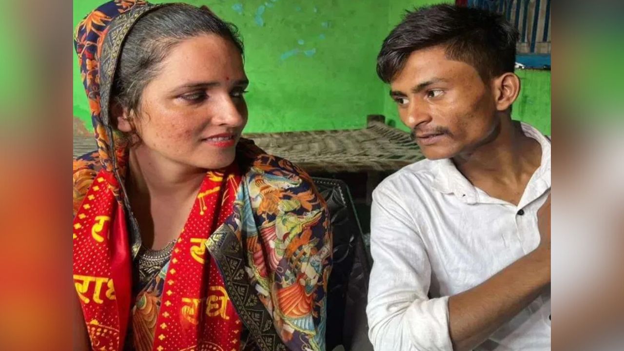 New Khulasa on Seema Haider: ਸੀਮਾ ਕਿਸੇ ਦੀ ਨਹੀਂ, ਸਚਿਨ ਨੂੰ ਵੀ ਦੇਵੇਗੀ ਧੋਖਾ, ਪੁਰਾਣੇ ਪ੍ਰੇਮੀ ਦਾ ਵੱਡਾ ਦਾਅਵਾ New Khulasa on Seema Haider: ਸੀਮਾ ਕਿਸੇ ਦੀ ਨਹੀਂ, ਸਚਿਨ ਨੂੰ ਵੀ ਦੇਵੇਗੀ ਧੋਖਾ, ਪੁਰਾਣੇ ਪ੍ਰੇਮੀ ਦਾ ਵੱਡਾ ਦਾਅਵਾ