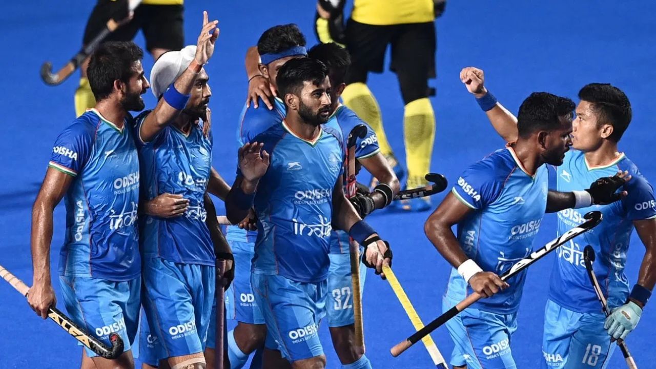 Asian Champions Trophy: ਹਾਕੀ ‘ਚ ਚੌਥੀ ਵਾਰ ਏਸ਼ੀਅਨ ਚੈਂਪੀਅਨ ਬਣੀ ਟੀਮ ਇੰਡੀਆ, ਫਾਈਨਲ ‘ਚ ਮਲੇਸ਼ੀਆ ਨੂੰ 4-3 ਨਾਲ ਹਰਾਇਆ Asian Champions Trophy: ਹਾਕੀ ‘ਚ ਚੌਥੀ ਵਾਰ ਏਸ਼ੀਅਨ ਚੈਂਪੀਅਨ ਬਣੀ ਟੀਮ ਇੰਡੀਆ, ਫਾਈਨਲ ‘ਚ ਮਲੇਸ਼ੀਆ ਨੂੰ 4-3 ਨਾਲ ਹਰਾਇਆ