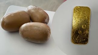 Gold Smuggling: ਇੱਕ ਵਾਰ ਮੁੜ ਪ੍ਰਾਈਵੇਟ ਪਾਰਟ ‘ਚ ਲੁਕਾ ਕੇ ਸੋਨਾ ਲਿਆ ਰਿਹਾ ਸ਼ਖਸ ਕਾਬੂ, ਅੰਮ੍ਰਿਤਸਰ ਏਅਰਪੋਰਟ ‘ਤੇ 49.12 ਲੱਖ ਦਾ ਸੋਨਾ ਬਰਾਮਦ
