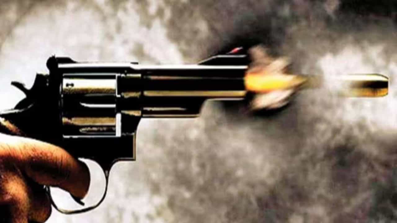 ਵਿਦੇਸ਼ੀ ਰੰਜਿਸ਼ ਕਾਰਨ ਜੱਗੂ ਭਗਵਾਨਪੁਰੀਆ ਦੇ ਦੋ ਗੁਰਗਿਆਂ ਨੇ ਇੱਕ ਨੌਜਵਾਨ ਤੇ ਚਲਾਈ ਗੋਲੀ