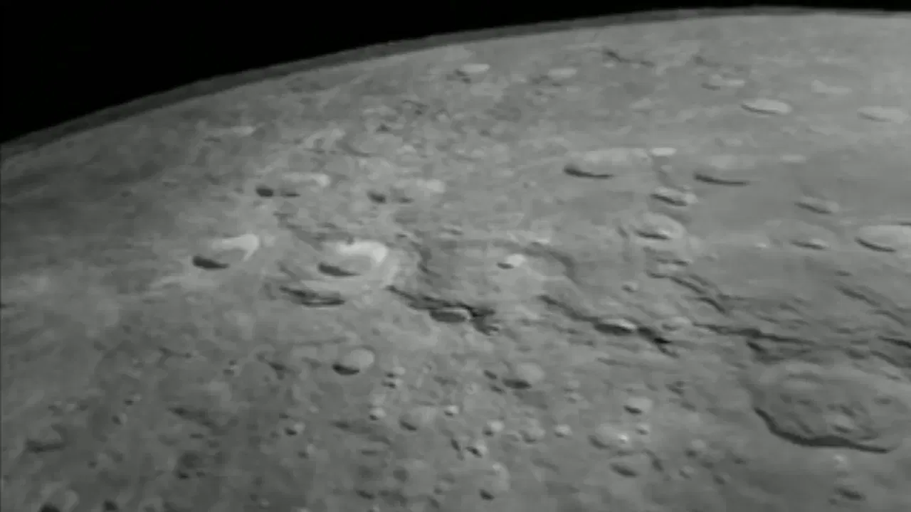 Chandrayaan-3: ਚੰਦਰਯਾਨ-3 ਨੇ ਭੇਜੀ ਇੱਕ ਹੋਰ ਖੂਬਸੂਰਤ ਤਸਵੀਰ, ਕਦੇ ਚੰਦ ਨੂੰ ਇੰਨੇ ਨੇੜਿਓਂ ਨਹੀਂ ਦੇਖਿਆ ਹੋਵੇਗਾ ਤੁਸੀਂ