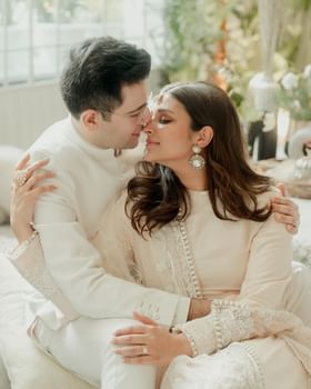 Parineeti Raghav Wedding: ਅੱਜ ਤੋਂ ਸ਼ੁਰੂ ਹੋਣਗੀਆਂ ਵਿਆਹ ਦੀਆਂ ਰਸਮਾਂ, ਚੂੜੇ ਦੀ ਰਸਮ ਤੋਂ ਲੈ ਕੇ ਫੇਰੇ ਤੱਕ, ਪ੍ਰੋਗਰਾਮ ਦੀ ਜਾਣਕਾਰੀ Parineeti Raghav Wedding: ਅੱਜ ਤੋਂ ਸ਼ੁਰੂ ਹੋਣਗੀਆਂ ਵਿਆਹ ਦੀਆਂ ਰਸਮਾਂ, ਚੂੜੇ ਦੀ ਰਸਮ ਤੋਂ ਲੈ ਕੇ ਫੇਰੇ ਤੱਕ, ਪ੍ਰੋਗਰਾਮ ਦੀ ਜਾਣਕਾਰੀ...