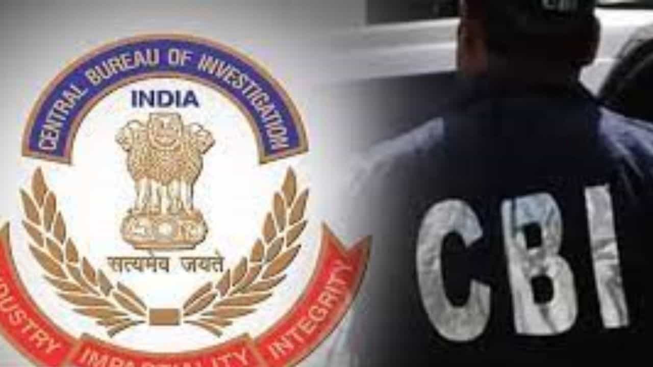 ADGP ਜੇਲ੍ਹ ਦੇ ਲਾਅ ਅਫਸਰ ਨੂੰ ਚਾਰ ਸਾਲ ਦੀ ਕੈਦ, ਸਜ਼ਾ ਘੱਟ ਕਰਵਾਉਣ ਦੀ ਫਾਈਲ ਪਾਸ ਕਰਨ ਬਦਲੇ ਮੰਗੀ ਸੀ ਰਿਸ਼ਵਤ ADGP ਜੇਲ੍ਹ ਦੇ ਲਾਅ ਅਫਸਰ ਨੂੰ ਚਾਰ ਸਾਲ ਦੀ ਕੈਦ, ਸਜ਼ਾ ਘੱਟ ਕਰਵਾਉਣ ਦੀ ਫਾਈਲ ਪਾਸ ਕਰਨ ਬਦਲੇ ਮੰਗੀ ਸੀ ਰਿਸ਼ਵਤ