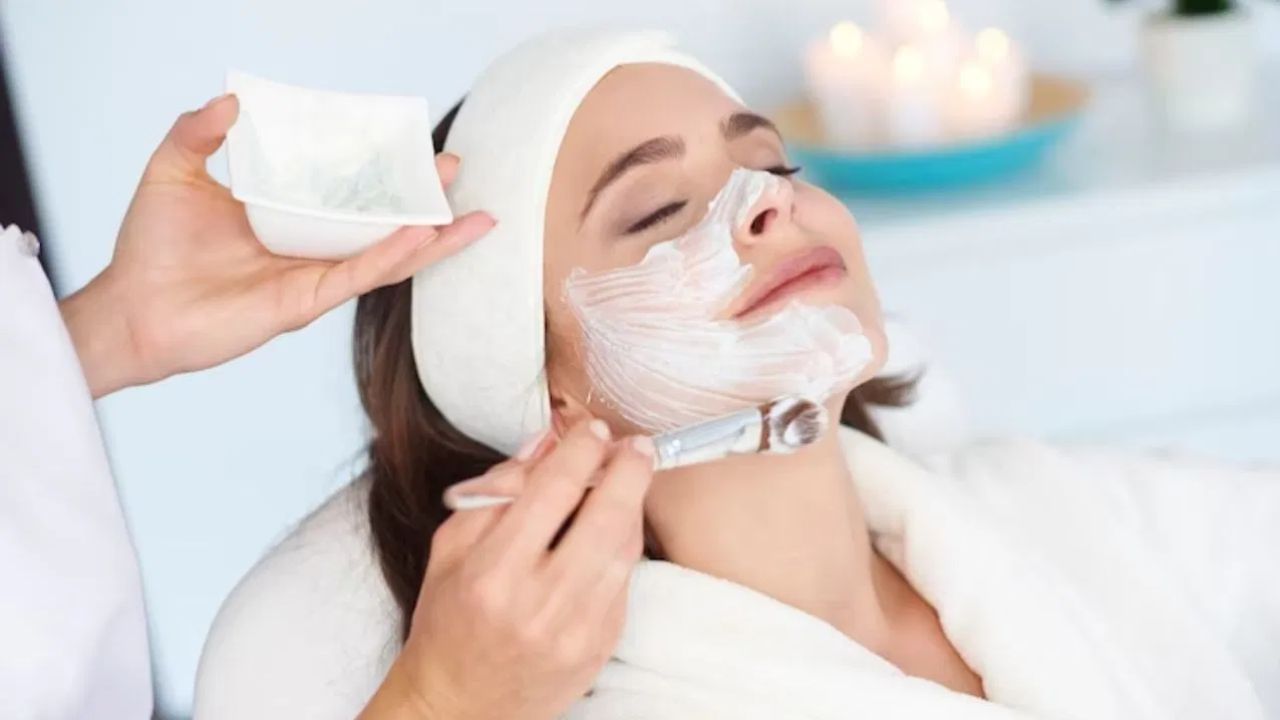 Skin Tips: ਇੱਕ ਚਮਚ ਮਲਾਈ ਨਾਲ ਮਿਲੇਗੀ ਗਲੋਇੰਗ ਸਕਿਨ ! ਜਾਣੋ ਕਿਵੇਂ ਕਰੀਏ ਇਸਤੇਮਾਲ