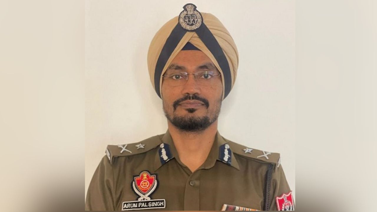 ਮਾਨਸਾ ਜੇਲ੍ਹ ਦੇ 2 ਸੁਪਰਡੈਂਟ ਸਮੇਤ 6 ਵਾਰਡਨ ਮੁਅੱਤਲ, ਪੈਸੇ ਲੈ ਕੇ ਕੈਦੀਆਂ ਨੂੰ ਦਿੱਤਾ ਨਸ਼ੀਲੇ ਪਦਾਰਥ ਤੇ ਮੋਬਾਈਲ ਫ਼ੋਨ ਦਿੱਤੇ