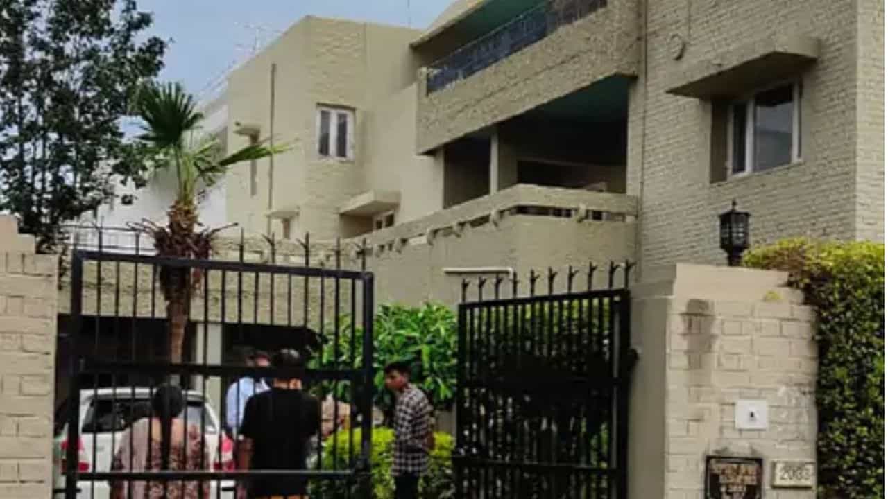 ਖਾਲਿਸਤਾਨੀ ਅੱਤਵਾਦੀ ਪੰਨੂ ਤੇ NIA ਦੀ ਕਾਰਵਾਈ: ਚੰਡੀਗੜ੍ਹ ਅਤੇ ਅੰਮ੍ਰਿਤਸਰ ਚ ਜਾਇਦਾਦ ਜ਼ਬਤ, ਹੁਣ ਸਰਕਾਰ ਦੀ ਹੈ ਮਾਲਕੀ