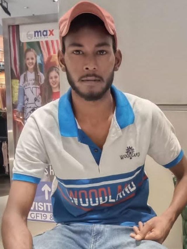 ਪੰਜਾਬ ਦੇ ਇੱਕ ਹੋਰ ਨੌਜਵਾਨ ਦੀ ਵਿਦੇਸ਼ ਵਿੱਚ ਮੌਤ, ਭਿਆਨਕ ਬਿਮਾਰੀ ਦਾ ਹੋਇਆ ਸੀ ਸ਼ਿਕਾਰ ਪੰਜਾਬ ਦੇ ਇੱਕ ਹੋਰ ਨੌਜਵਾਨ ਦੀ ਵਿਦੇਸ਼ ਵਿੱਚ ਮੌਤ, ਭਿਆਨਕ ਬਿਮਾਰੀ ਦਾ ਹੋਇਆ ਸੀ ਸ਼ਿਕਾਰ