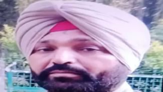 ਪੰਜਾਬ ਪੁਲਿਸ ਦੇ ਹੌਲਦਾਰ ਨੂੰ ਕਬੱਡੀ ਖਿਡਾਰੀਆਂ ਨੇ ਕੁੱਟ-ਕੁੱਟਕੇ ਉਤਾਰਿਆ ਮੌਤ ਦੇ ਘਾਟ ਪੰਜਾਬ ਪੁਲਿਸ ਦੇ ਹੌਲਦਾਰ ਨੂੰ ਕਬੱਡੀ ਖਿਡਾਰੀਆਂ ਨੇ ਕੁੱਟ-ਕੁੱਟਕੇ ਉਤਾਰਿਆ ਮੌਤ ਦੇ ਘਾਟ
