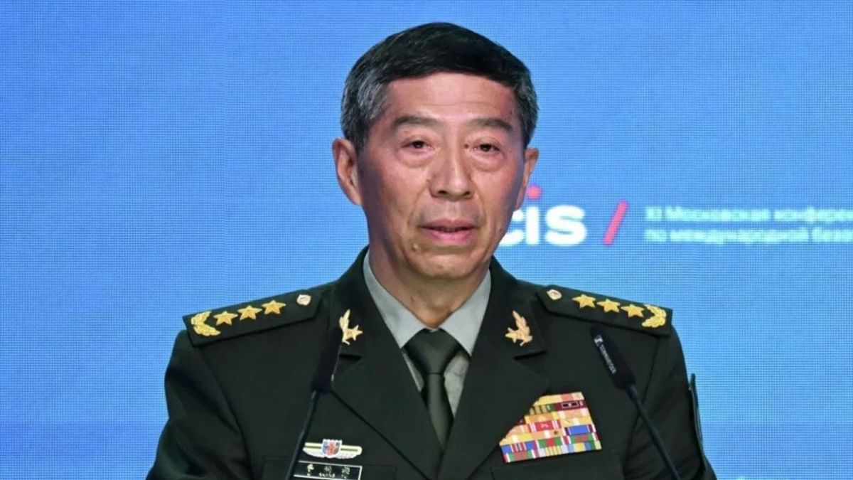 Defense Minister Li Shangfu, who has been missing for two months in China, has been dismissed from his post, two other ministers are also out of the Jinping Cabinet.
