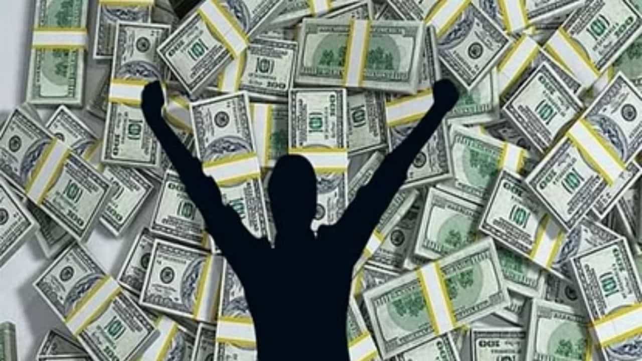 ਫਾਜਿਲਕਾ ਚ ਨਿਕਲੀ 5 ਕਰੋੜ ਰੁਪਏ ਦੀ ਲਾਟਰੀ, ਵਿਜੇਤਾ ਤਲਾਸ਼ ਸ਼ੁਰੂ