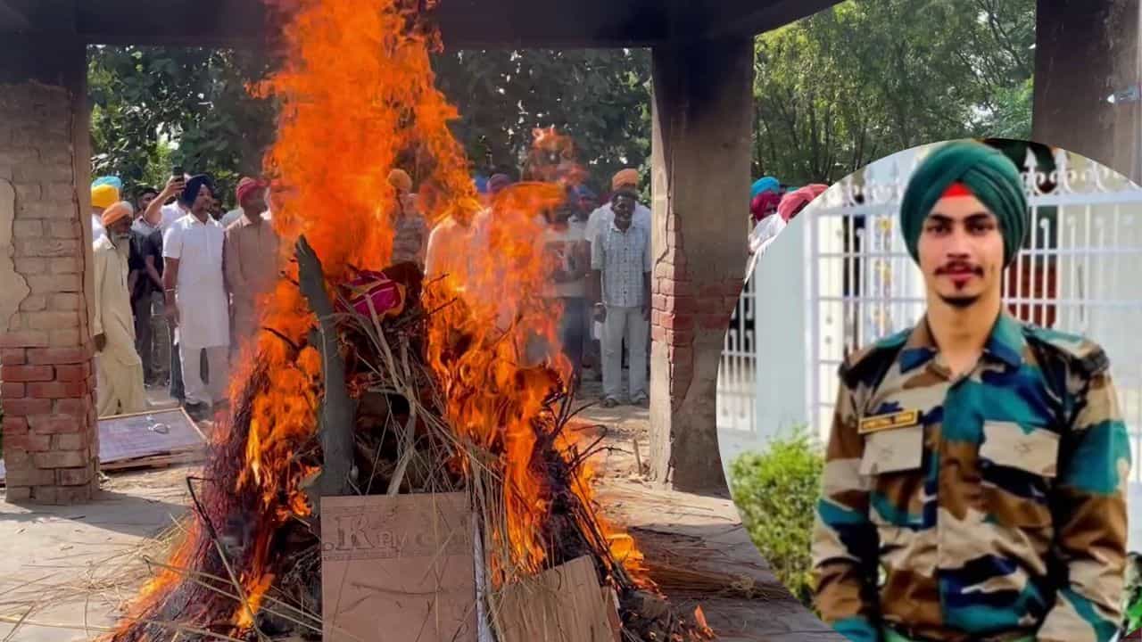 ਮਾਨਸਾ ਦਾ ਜਵਾਨ ਜੰਮੂ ਚ ਸ਼ਹੀਦ, ਡੇਢ ਮਹੀਨਾ ਪਹਿਲਾਂ ਆਇਆ ਸੀ ਘਰ, ਫੌਜੀ ਸਨਮਾਨਾਂ ਨਾਲ ਹੋਇਆ ਅੰਤਿਮ ਸਸਕਾਰ