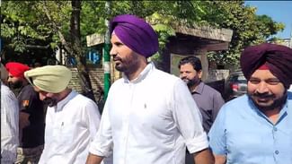 ਨਾਭਾ ਜੇਲ੍ਹ ‘ਚ ਬੰਦ ਕਾਂਗਰਸ ਵਿਧਾਇਕ ਸੁਖਪਾਲ ਖਹਿਰਾ ਨੂੰ ਮਿਲਣ ਪਹੁੰਚੇ ਰਾਜਾ ਵੜਿੰਗ, ਅਨਾਜ ਮੰਡੀ ਦਾ ਵੀ ਕੀਤਾ ਦੌਰਾ