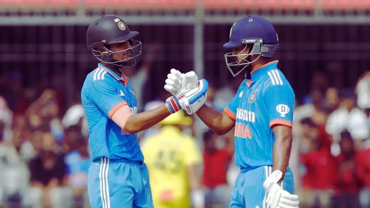 ICC World Cup: ਸ਼ੁਭਮਨ ਗਿੱਲ ਡੇਂਗੂ ਦੀ ਲਪੇਟ ‘ਚ, ਪਹਿਲਾ ਮੈਚ ਖੇਡਣਾ ਮੁਸ਼ਕਿਲ ICC World Cup: ਸ਼ੁਭਮਨ ਗਿੱਲ ਡੇਂਗੂ ਦੀ ਲਪੇਟ ‘ਚ, ਪਹਿਲਾ ਮੈਚ ਖੇਡਣਾ ਮੁਸ਼ਕਿਲ