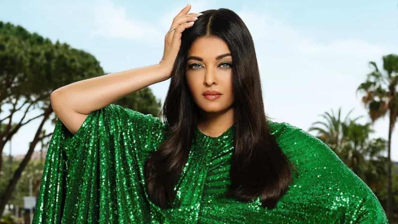 Aishwarya Rai Birthday: 27 ਸਾਲ ਪਹਿਲਾਂ ਪੁੱਛੇ ਗਏ ਸਵਾਲ ਤੇ ਐਸ਼ਵਰਿਆ ਨੇ ਦਿੱਤਾ ਅਜਿਹਾ ਜਵਾਬ, ਬਣ ਗਈ ਸੀ ਮਿਸ ਵਰਲਡ Aishwarya Rai Birthday: 27 ਸਾਲ ਪਹਿਲਾਂ ਪੁੱਛੇ ਗਏ ਸਵਾਲ ਤੇ ਐਸ਼ਵਰਿਆ ਨੇ ਦਿੱਤਾ ਅਜਿਹਾ ਜਵਾਬ, ਬਣ ਗਈ ਸੀ ਮਿਸ ਵਰਲਡ