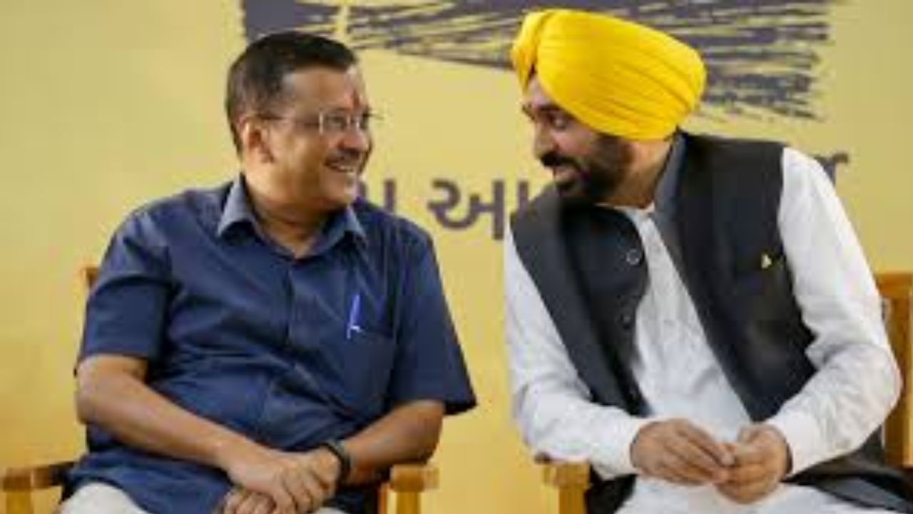 ਕੇਜਰੀਵਾਲ-ਸੀਐੱਮ ਮਾਨ ਪਹੁੰਚੇ ਹੁਸ਼ਿਆਰਪੁਰ, 867 ਕਰੋੜ ਦੇ ਵਿਕਾਸ ਕੰਮਾਂ ਦੀ ਕੀਤੀ ਸ਼ੁਰੂਆਤ, ਲੋਕਾਂ ਨੂੰ ਹੋਵੇਗਾ ਫਾਇਦਾ