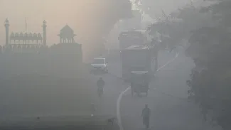 Stubble Burning: ਪੰਜਾਬ ‘ਚ ਪਰਾਲੀ ਸਾੜਨ ਕਾਰਨ ਦਿੱਲੀ ਦੀ ਆਬੋ ਹਵਾ ਖ਼ਰਾਬ, ਹਾਲੇ ਨਹੀਂ ਮਿਲੇਗੀ ਰਾਹਤ