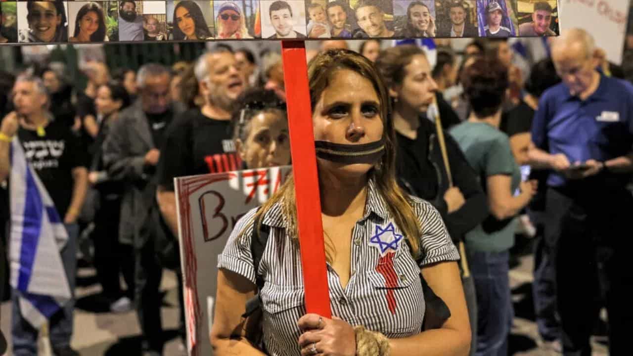 1 ਬੰਧਕ ਦੇ ਬਦਲੇ 3 ਕੈਦੀ, ਅੱਜ ਤੋਂ ਲਾਗੂ ਹੋਵੇਗੀ ਇਜ਼ਰਾਈਲ-ਹਮਾਸ ਦੀ ਡੀਲ, ਰੁਕੇਗੀ ਜੰਗ