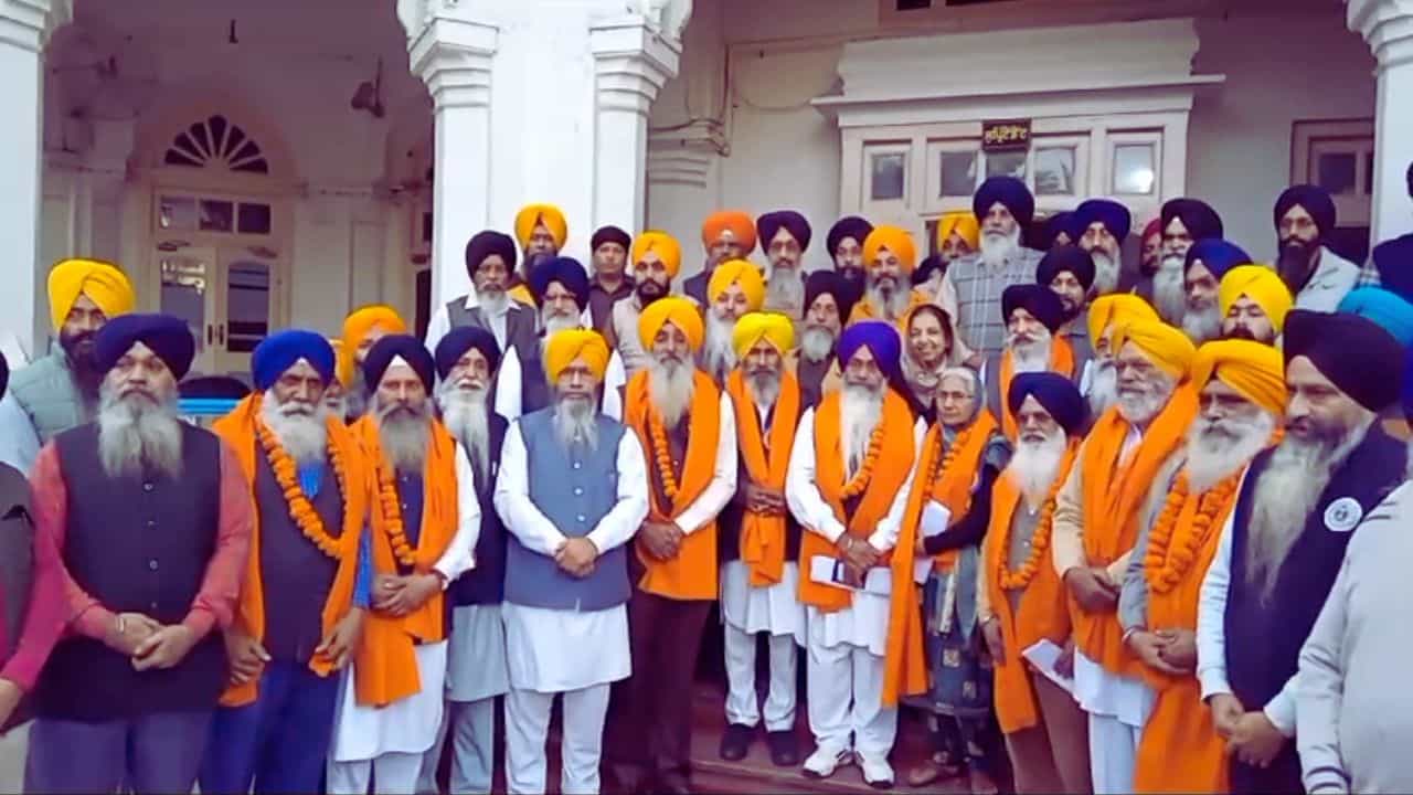 ਸ੍ਰੀ ਗੁਰੂ ਨਾਨਕ ਦੇਵ ਜੀ ਦਾ ਪ੍ਰਕਾਸ਼ ਪੁਰਬ: ਸ਼੍ਰੋਮਣੀ ਕਮੇਟੀ ਤੋਂ ਪਾਕਿਸਤਾਨ ਰਵਾਨਾ ਹੋਇਆ ਜੱਥਾ, 4 ਦਸੰਬਰ ਨੂੰ ਹੋਵੇਗੀ ਭਾਰਤ ਵਾਪਸ