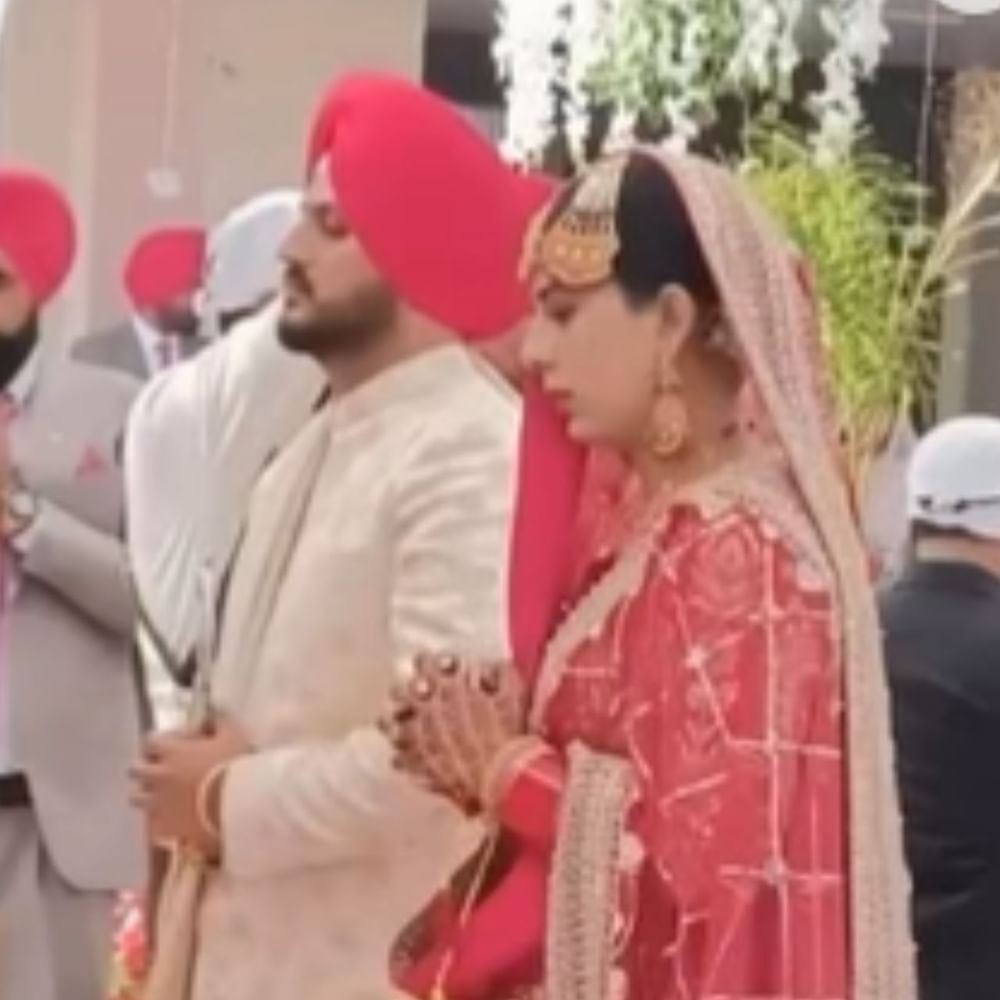 ਵਿਆਹ ਦੇ ਬੰਧਨ ਵਿੱਚ ਬੱਝੇ ਗੁਰਨਾਮ ਭੁੱਲਰ, ਵਿਆਹ ਦੀਆਂ ਤਸਵੀਰਾਂ ਹੋਈਆ ਵਾਇਰਲ