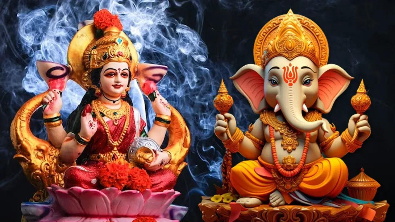 Dhanteras 2023: ਦੀਵਾਲੀ ਦੀ ਪੂਜਾ ਲਈ ਘਰ ਲਿਆਓ ਲਕਸ਼ਮੀ-ਗਣੇਸ਼ ਜੀ ਦੀ ਅਜਿਹੀ ਮੂਰਤੀ, ਦੂਰ ਹੋ ਜਾਣਗੀਆਂ ਤੁਹਾਡੀਆਂ ਪਰੇਸ਼ਾਨੀਆਂ ! Dhanteras 2023: ਦੀਵਾਲੀ ਦੀ ਪੂਜਾ ਲਈ ਘਰ ਲਿਆਓ ਲਕਸ਼ਮੀ-ਗਣੇਸ਼ ਜੀ ਦੀ ਅਜਿਹੀ ਮੂਰਤੀ, ਦੂਰ ਹੋ ਜਾਣਗੀਆਂ ਤੁਹਾਡੀਆਂ ਪਰੇਸ਼ਾਨੀਆਂ !
