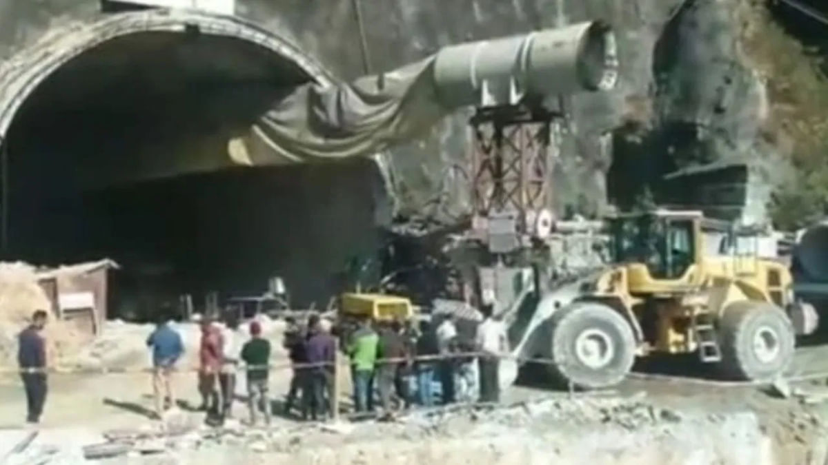 Major accident in Uttarakhand, 36 laborers trapped due to landslide in tunnel, SDRF team reached the spot