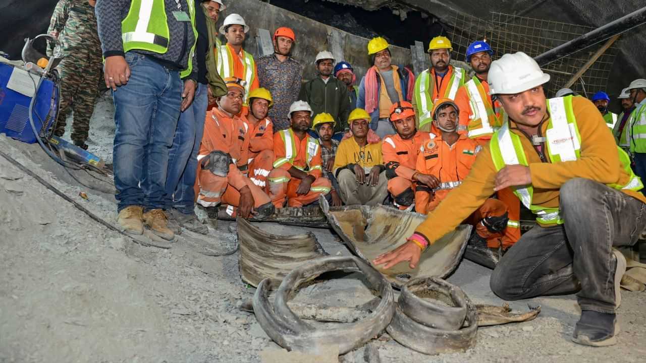 Uttarkashi Tunnel Rescue: ਸੁਰੰਗ ਦੇ ਅੰਦਰ ਦੀ ਪਹਿਲੀ ਤਸਵੀਰ ਆਈ ਸਾਹਮਣੇ, ਸਾਰੇ ਮਜ਼ਦੂਰ ਠੀਕ