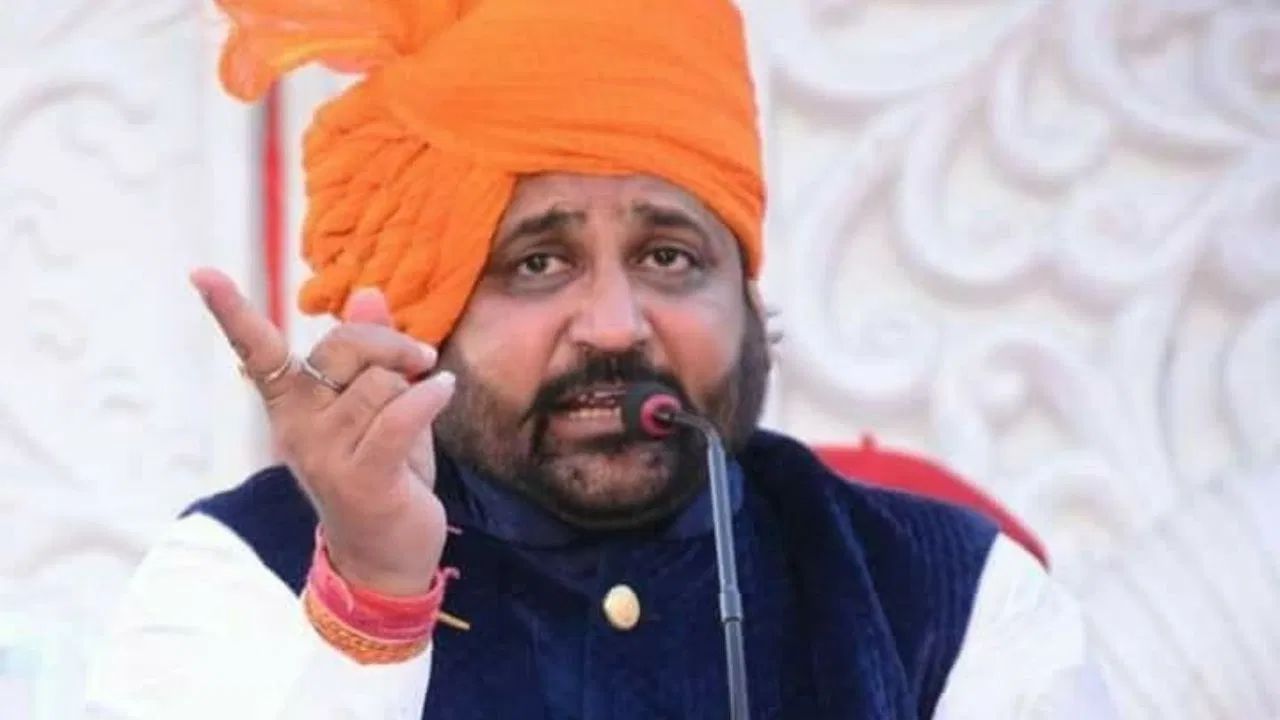 ਰਾਜਪੂਤ ਕਰਣੀ ਸੈਨਾ ਦੇ ਪ੍ਰਧਾਨ ਦੀ ਹੱਤਿਆ ਦੀ ਜਿੰਮੇਵਾਰੀ ਲਾਰੈਂਸ ਬਿਸ਼ਨੋਈ ਗੈਂਗ ਨੇ ਲਈ ਰਾਜਪੂਤ ਕਰਣੀ ਸੈਨਾ ਦੇ ਪ੍ਰਧਾਨ ਦੀ ਹੱਤਿਆ ਦੀ ਜਿੰਮੇਵਾਰੀ ਲਾਰੈਂਸ ਬਿਸ਼ਨੋਈ ਗੈਂਗ ਨੇ ਲਈ